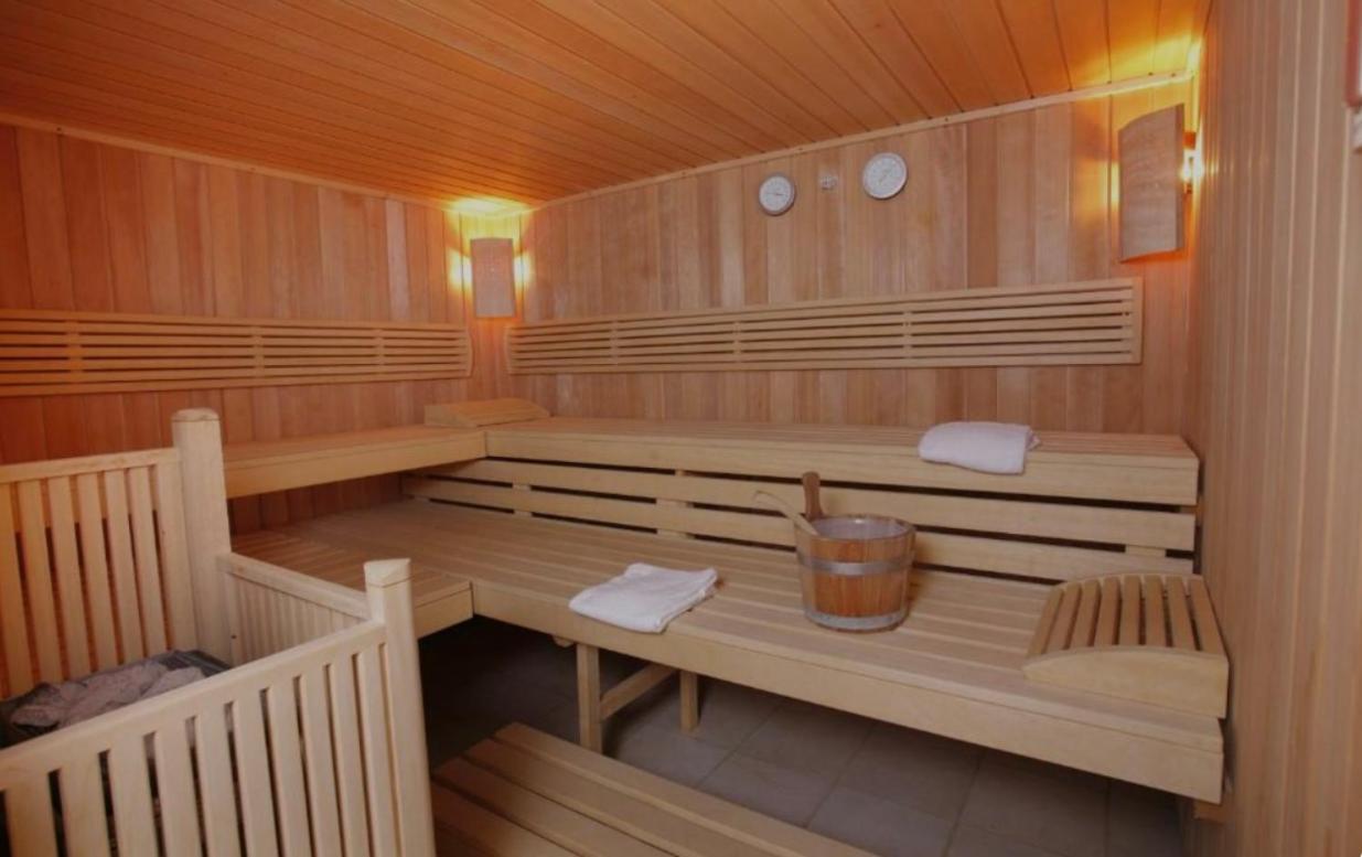 Chez Suzette-Residence-Piscine-Sauna Levernois Exterior photo